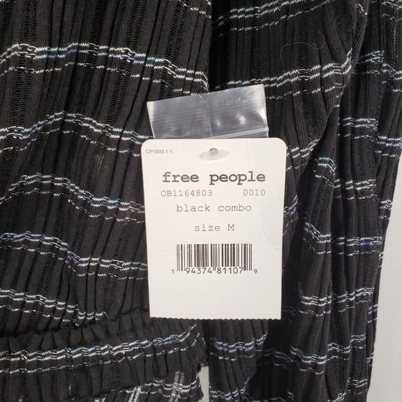 FREE PEOPLE Girlfriend top - Picture 6 of 8